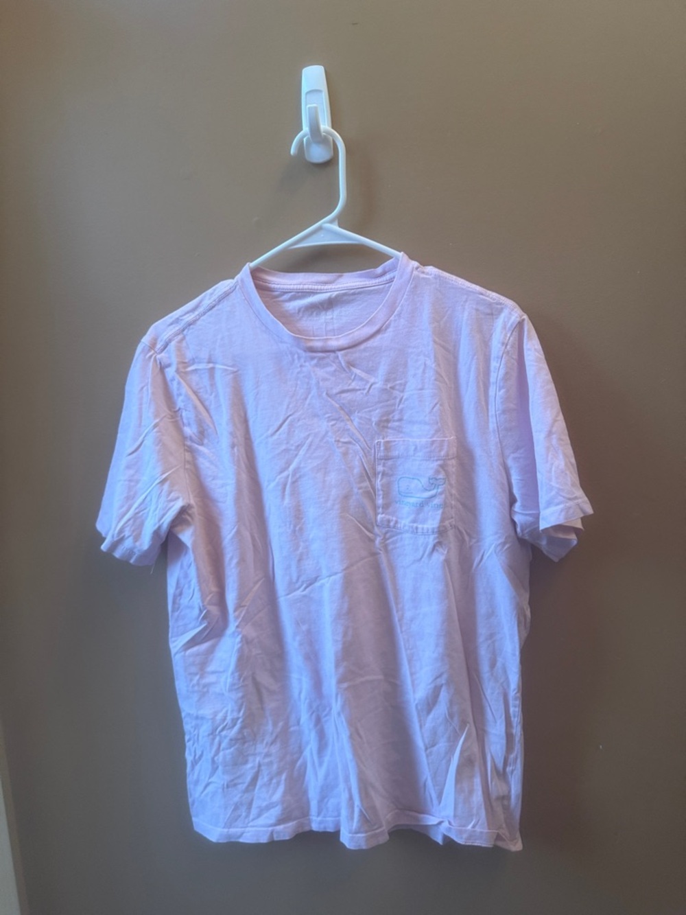Vineyard Vines Men's size M Light Pink Pocket Crewneck T-Shirt